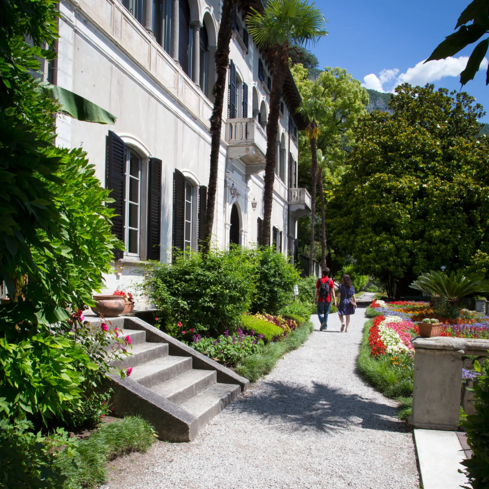 Varenna: Wine Tasting and Entry Ticket to Villa Monastero